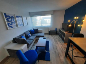 Les Buttes : Apt 2 Prs, 1 ch : Parking privé